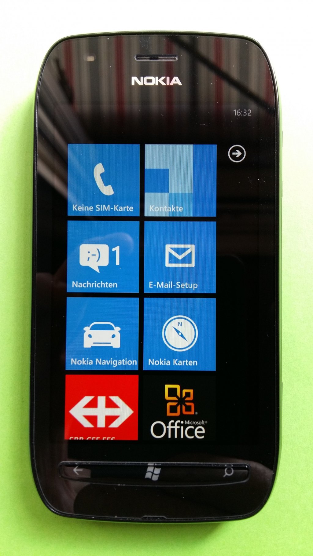 image-7485824-Nokia_710_Lumia_(1)1.w640.jpg