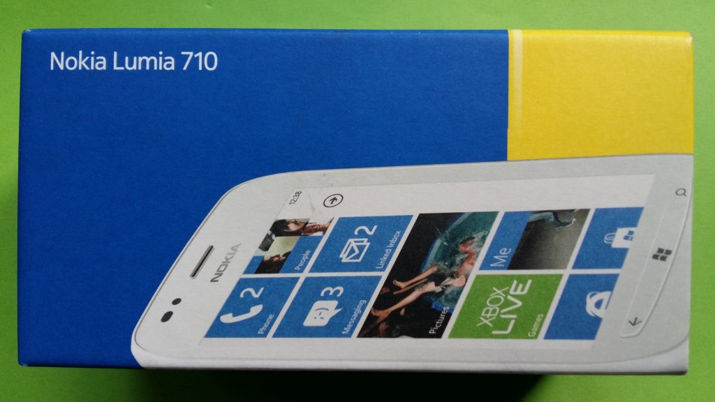 image-7544076-Nokia_710_Lumia_(2)5.w640.jpg