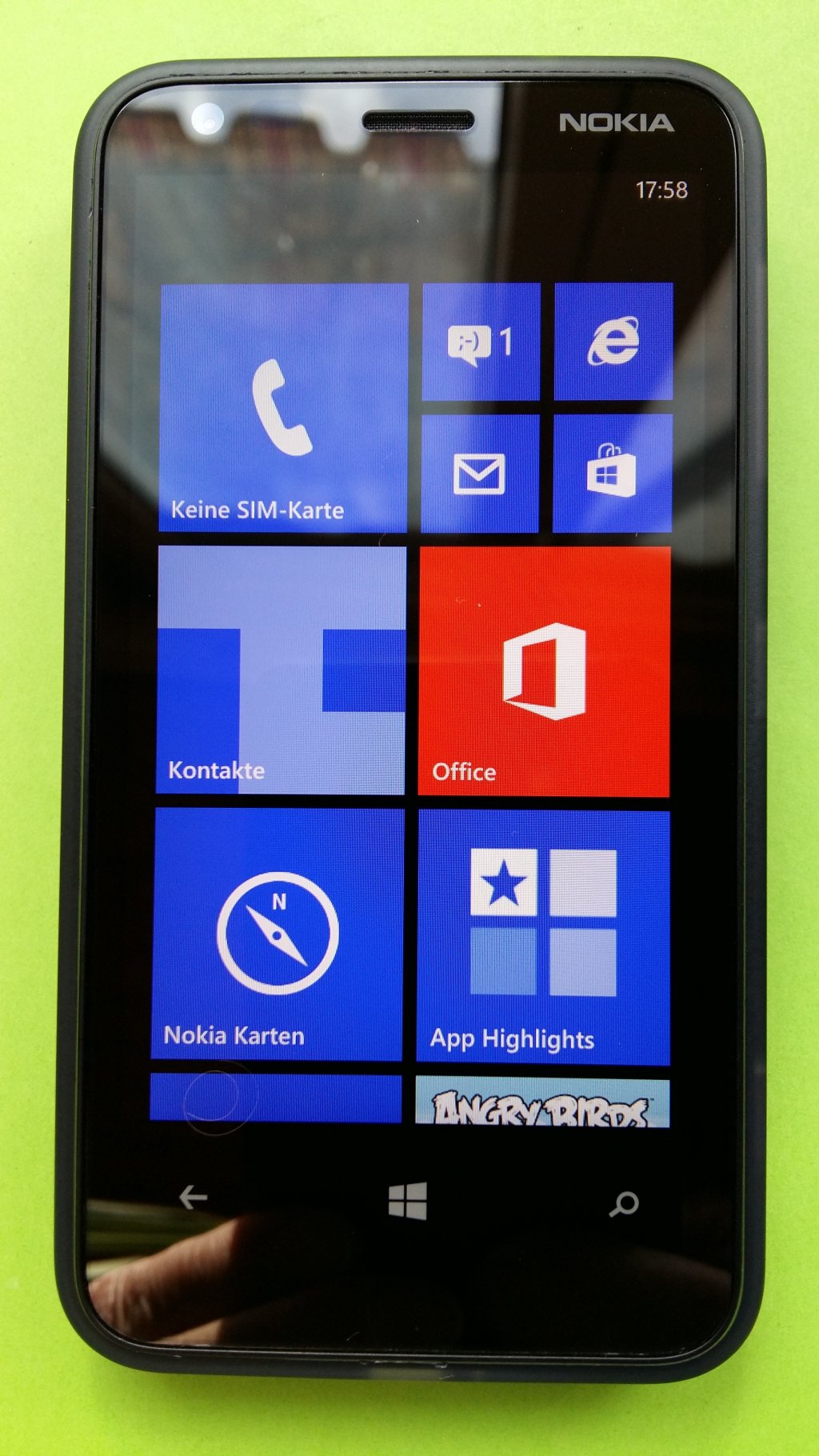 image-7889577-Nokia_620_Lumia_(1)1.w640.jpg