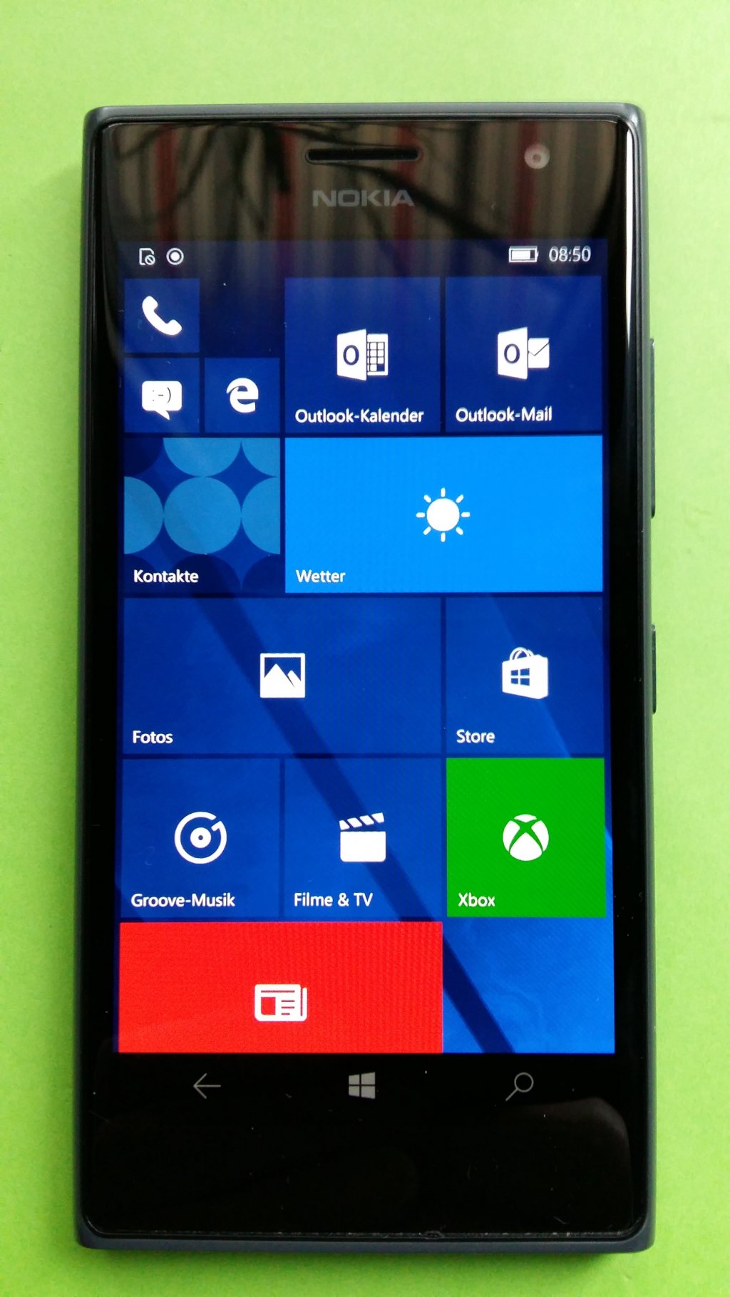 image-8090392-Nokia_735_Lumia_(1)1.w640.jpg