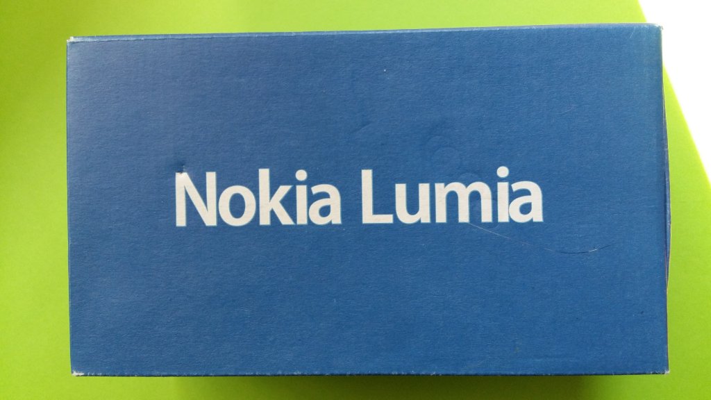 image-8139497-Nokia_928_Lumia_(1)4.w640.jpg