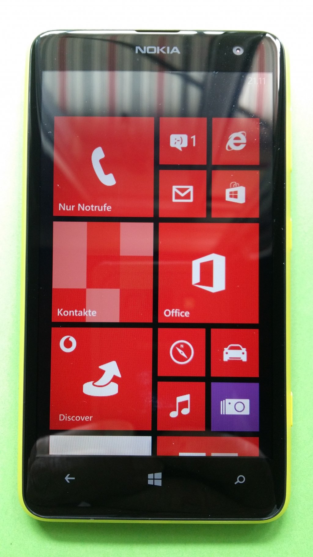 image-8337122-Nokia_625_Lumia_(1)1.w640.jpg