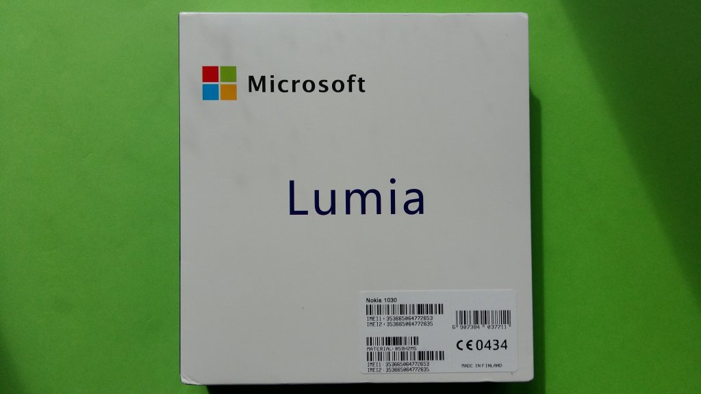 image-8797145-Nokia_1030_XL_Lumia_(1)5.w640.jpg